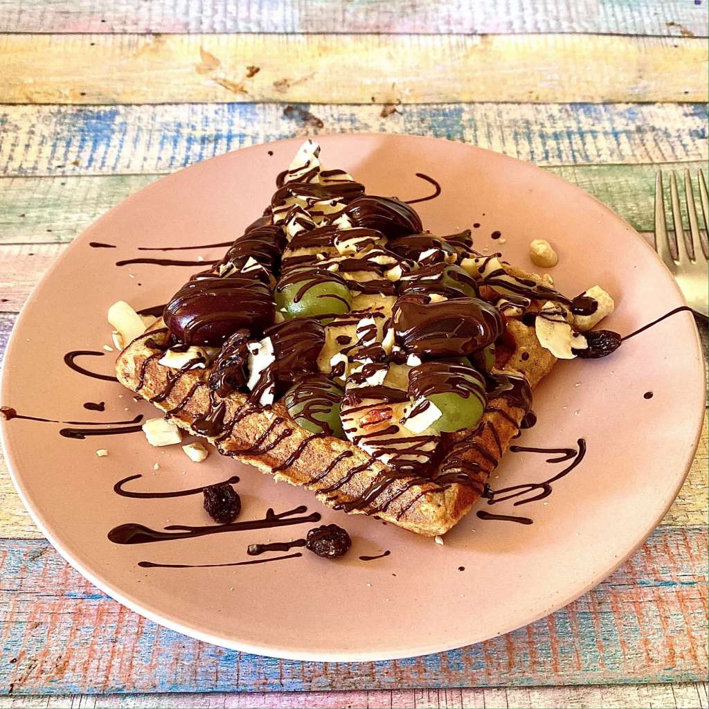 Gofres de chocolate y fruta